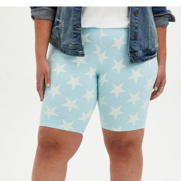 New Torrid 0 (0X size 12) 9" Inseam Blue Star Tattoo Print Stretch Bike Shorts - Picture 2 of 2
